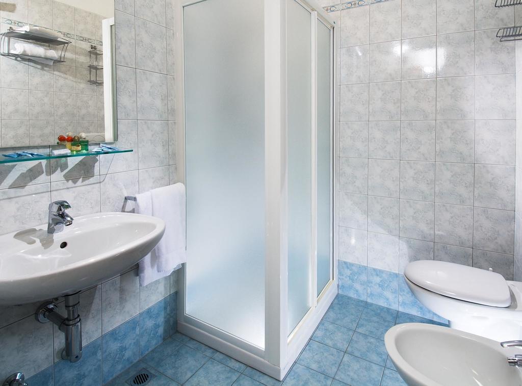 Hotel Trieste Cervia Kültér fotó